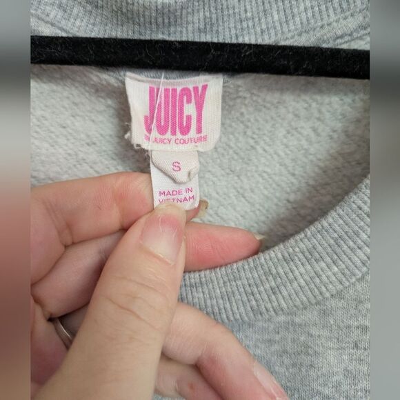 Juicy Couture Vintage Junior Gray Sweatshirt with Lemon and Leaf Design - Picture 4 of 5